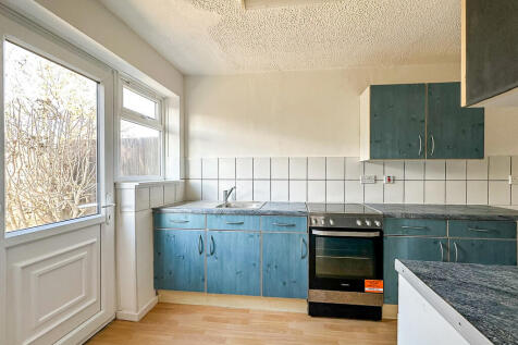 Kitchen (2)