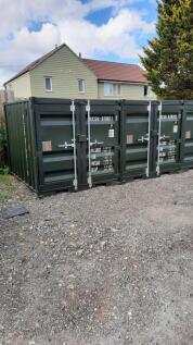 8 ft container