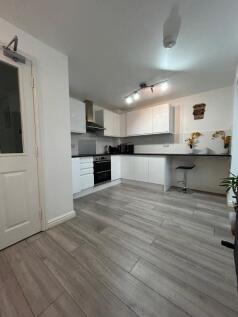 Main Kitchen 