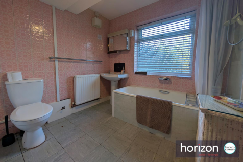 Ground Floor Bathroom