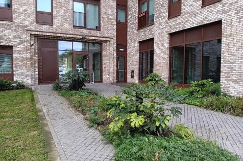 Greenhaus Entrance