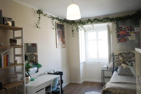 Front Bedroom 3