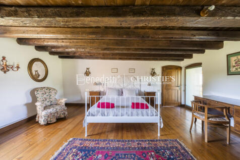 35dc12c2-e543-4507-ae35-caa957cc6a31_original