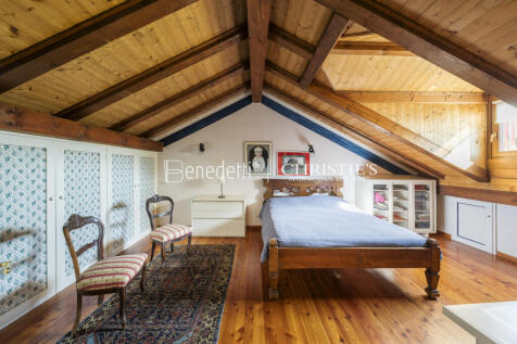 ddee9d51-131e-46e4-b249-a76426a9e3cf_original