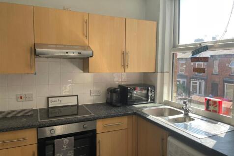 PHOTO-2025-10-13-12-35-49 2.jpg