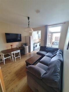 Living:Dining Room.jpg