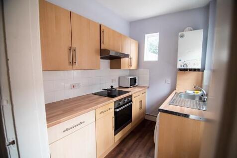 6_harland_rd_student_properties_kitchen.jpg