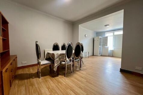 WhatsApp Image 2025-06-09 at 8.51.51 PM (2).jpeg