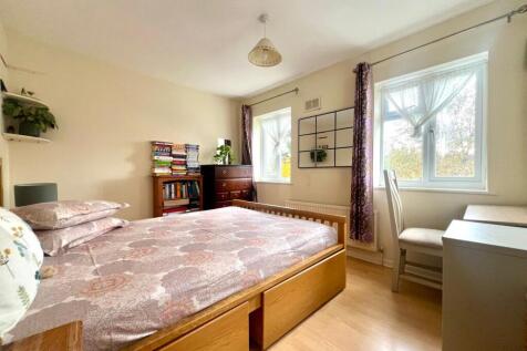 WhatsApp Image 2025-10-25 at 4.56.58 PM (2).jpeg