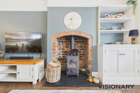 CAM03522G0-PR0220-STILL004