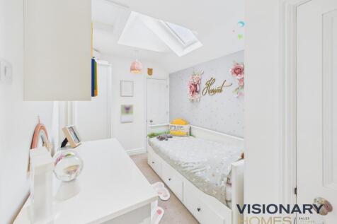 CAM03522G0-PR0220-STILL035