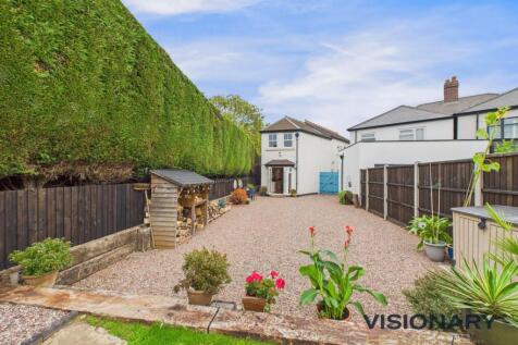 CAM03522G0-PR0220-STILL041