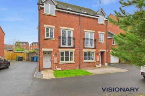 CAM03522G0-PR0222-STILL001