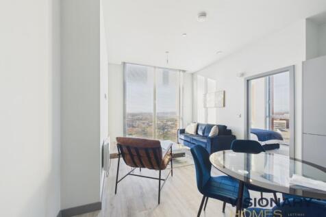 CAM03522G0-PR0229-STILL007