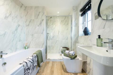 Alconbury Weald Moreton Show Home main bedroom en suite