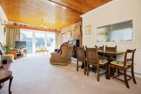 49d3f1e6-24 20Eas...