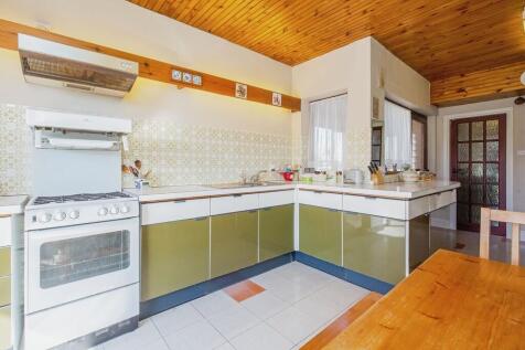 42db5505-24 20Eas...