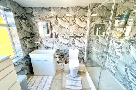 En Suite.jpg