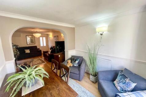 Dining Room 2.jpg