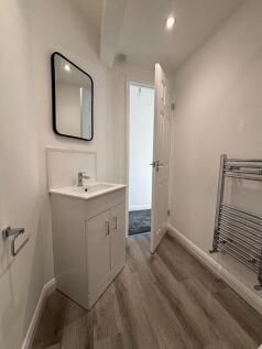 Attic shower room