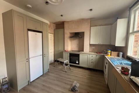 New kitchen (before)