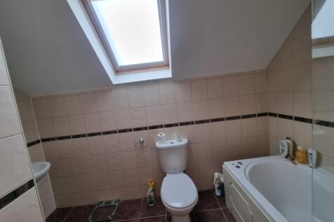 Bathroom 1st Floor