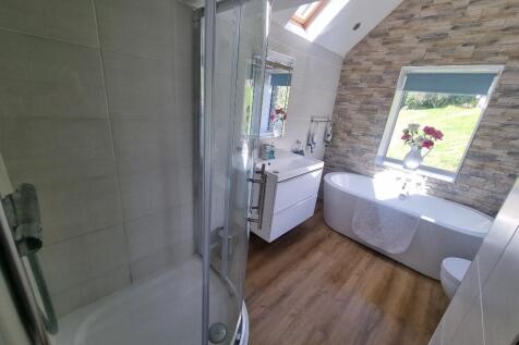 Studio Bathroom