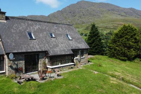 3 Bedroom Property