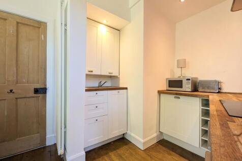 Kitchen 4