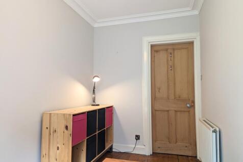 Bedroom_2