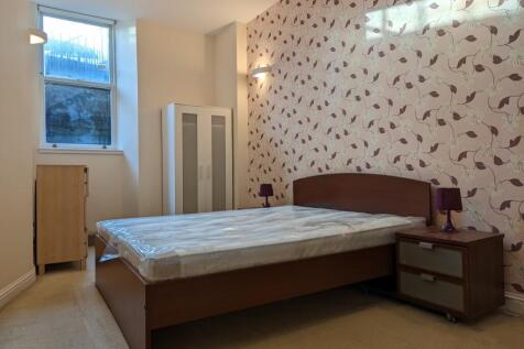 Main bedroom 1