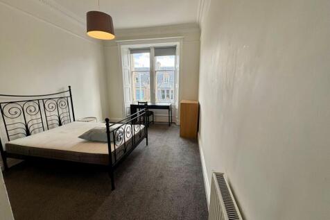 2nd bedroom 3