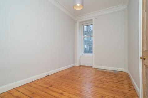 FrontBedroom_1