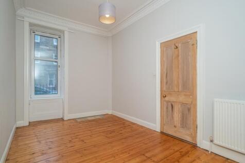 FrontBedroom_2