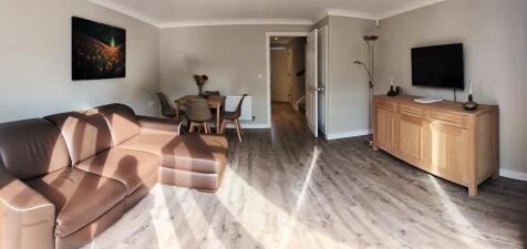 Living room / diner