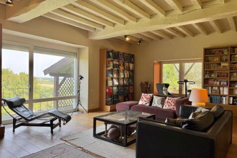 Property Image 8