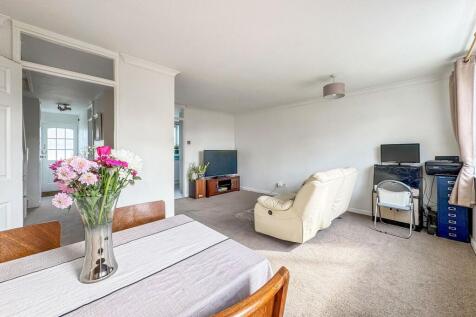 Living Room/Diner