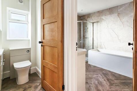 Ground Floor Bathroom