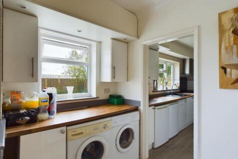 Utility Room.jpg