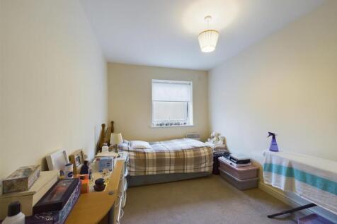 Bedroom 2.jpg