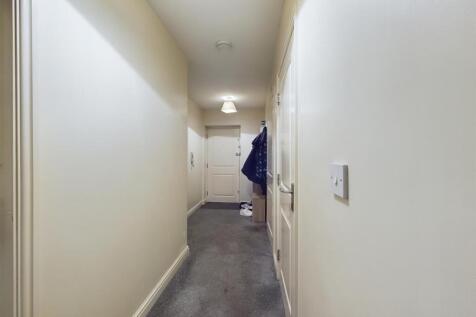 Hallway.jpg