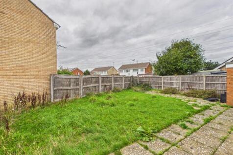 5 Yew Tree Grove Photos (8).jpg