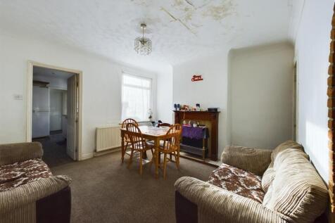 Dining Room.jpg