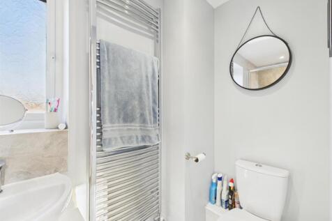 19 Cranmer Road Photos (6).jpg