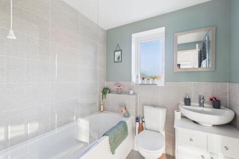 19 Cranmer Road Photos (8).jpg