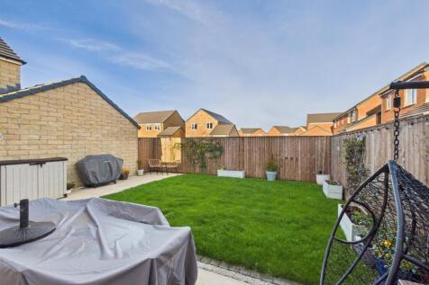 19 Cranmer Road Photos (17).jpg