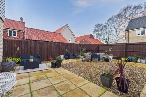 41 Woodland Road Photos (3).jpg