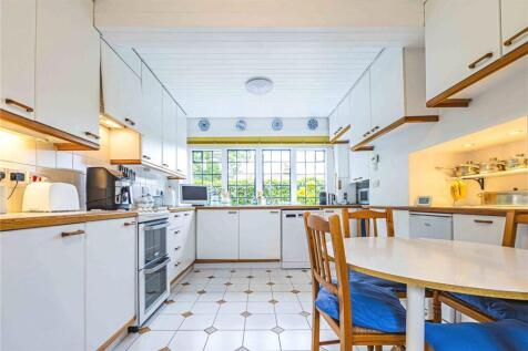 170 Merry Hill Road Kitchen.jpg
