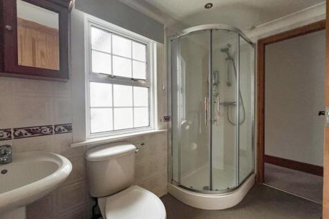 shower 2.jpg