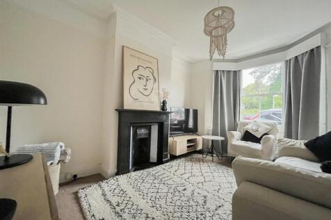 sitting room.jpg